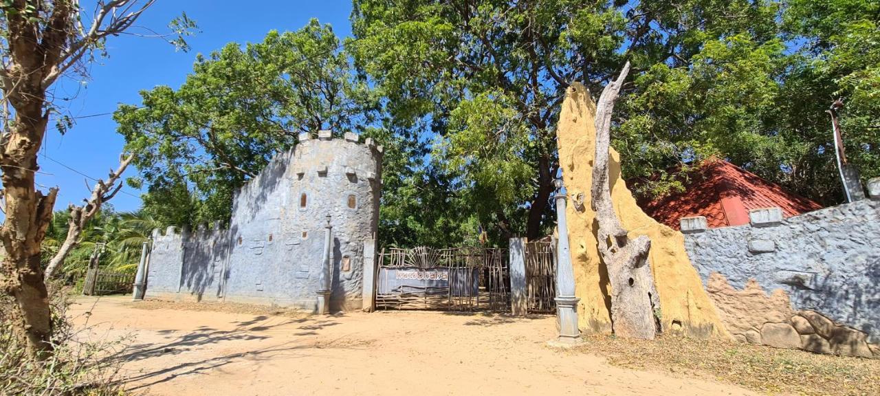 Humbhaha Jungle Yala Nature Eco Resort Kataragama Bagian luar foto